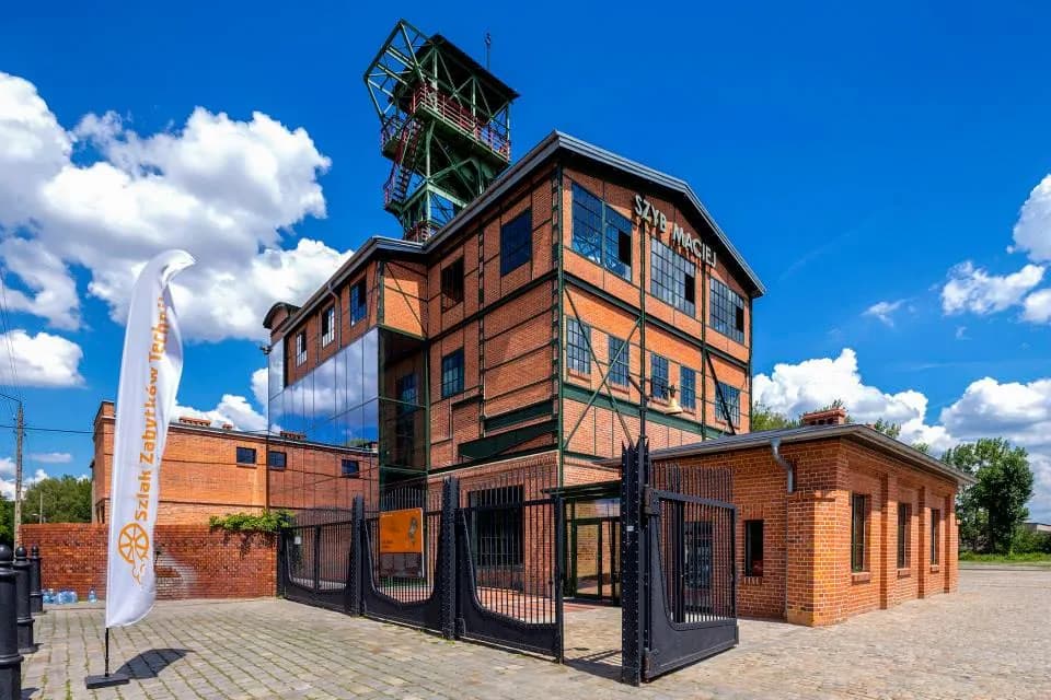 Najlepsze atrakcje w Żabiej Woli, które musisz zobaczyć! Najlepsze atrakcje w Żabiej Woli, które musisz zobaczyć!