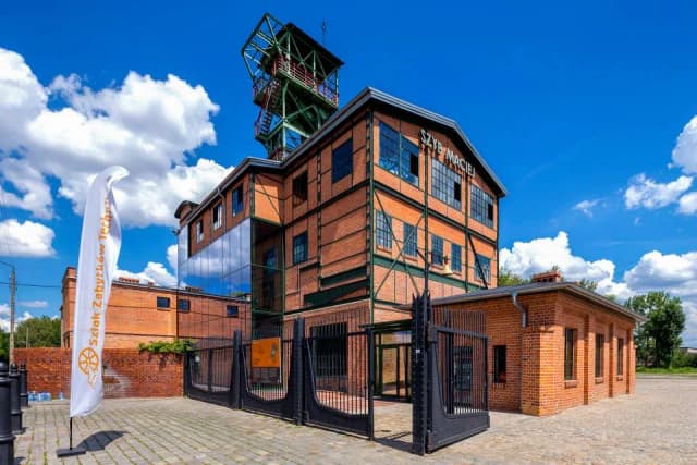 Najlepsze atrakcje w Żabiej Woli, które musisz zobaczyć! Najlepsze atrakcje w Żabiej Woli, które musisz zobaczyć!