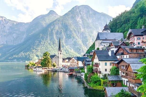 Najlepsze atrakcje w Hallstatt, które musisz zobaczyć podczas wizyty Najlepsze atrakcje w Hallstatt, które musisz zobaczyć podczas wizyty