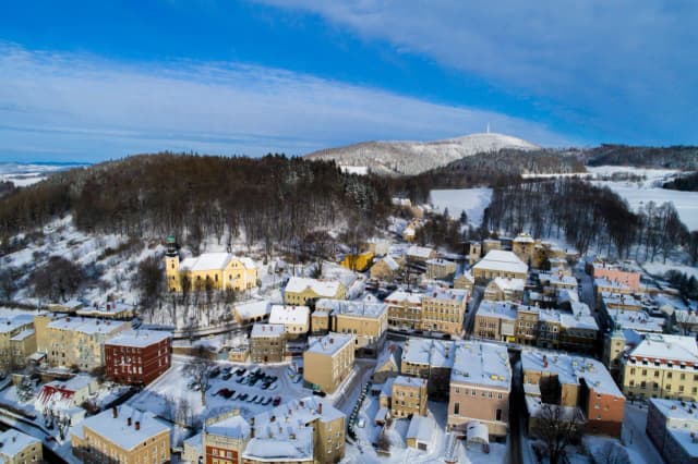 Atrakcje w Boguszowie-Gorcach, które musisz zobaczyć i przeżyć Atrakcje w Boguszowie-Gorcach, które musisz zobaczyć i przeżyć